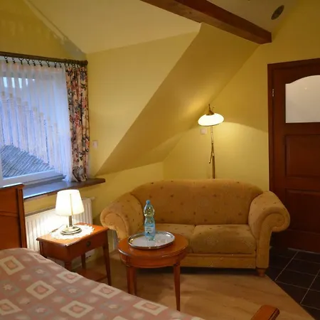 Majatek Gize Marczak Rezort *